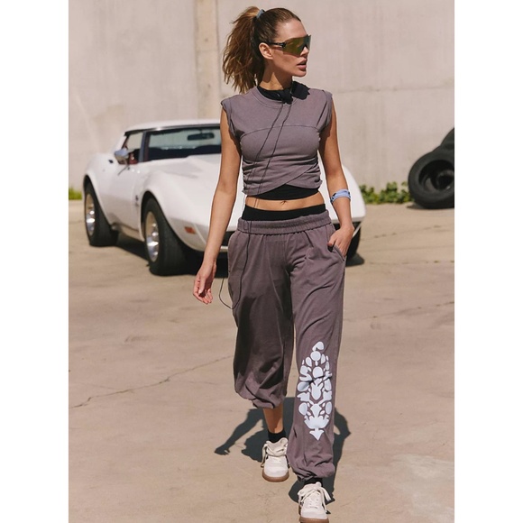 FP Movement by Free People Hot Shot Logo Crossover Set Dark Shadow Combo sz S NW - Picture 6 of 10